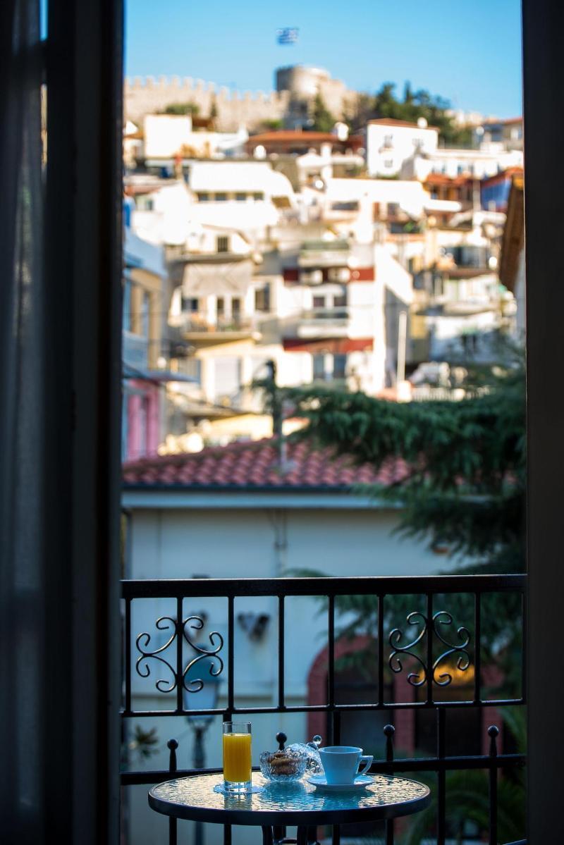 Old Town Inn Кавала Екстериор снимка