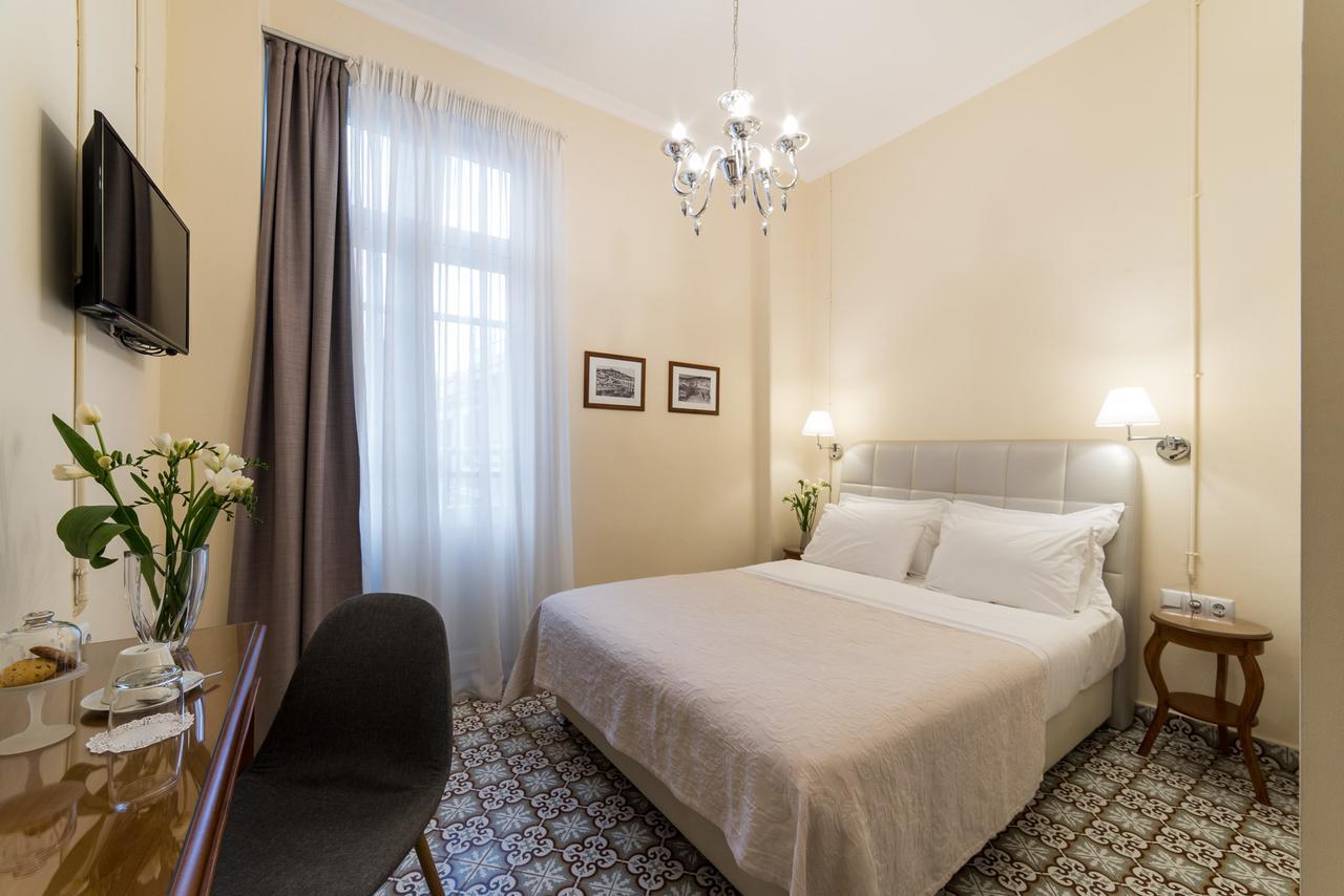 Old Town Inn Кавала Екстериор снимка