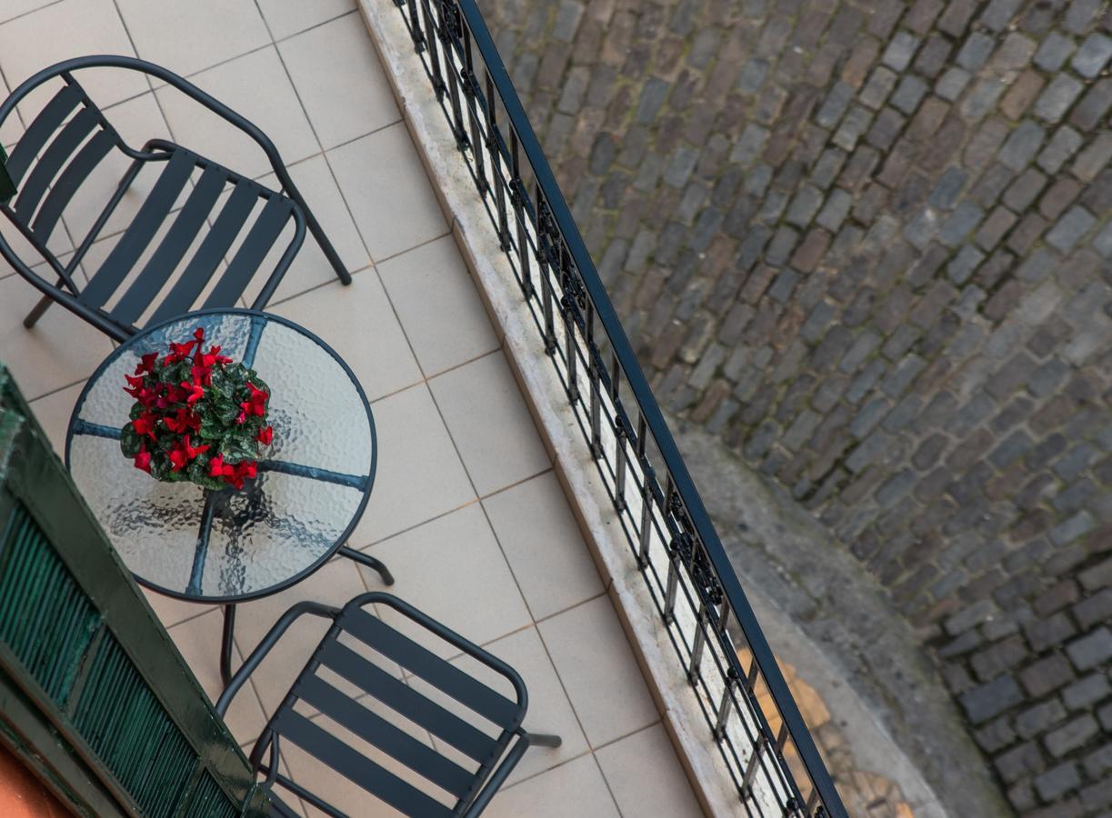 Old Town Inn Кавала Екстериор снимка